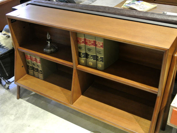 BROOKS BOOK SHELF