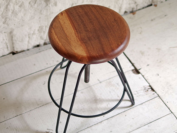 SR IRON STOOL