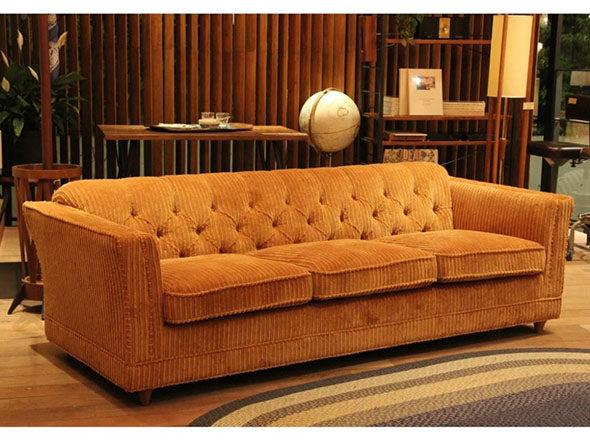 LAKEWOOD SOFA