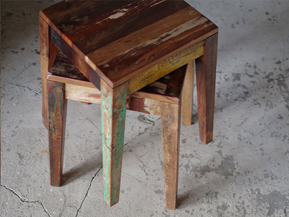 RECYCLE WOOD STOOL