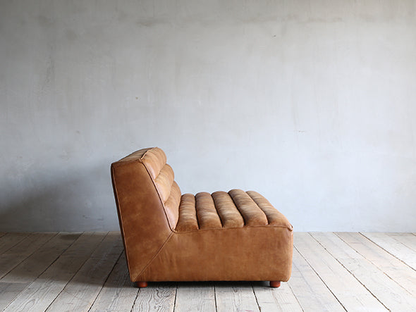 ZEPHYR SOFA