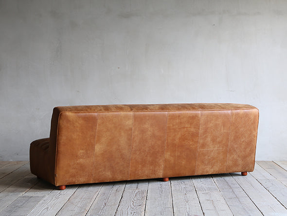 ZEPHYR SOFA