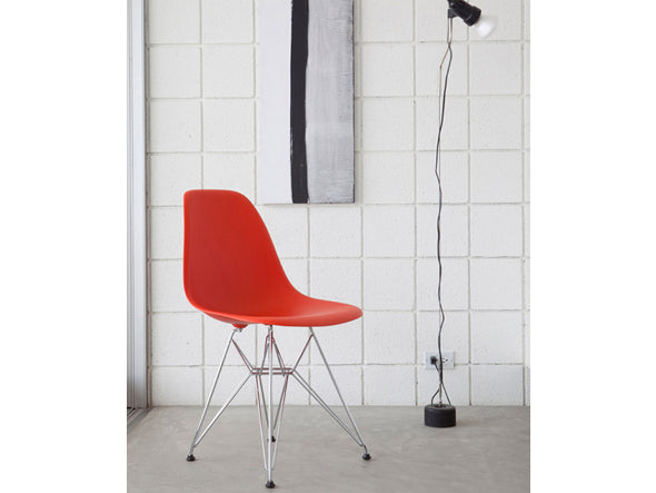 Eames Molded Plastic Side Shell Chair