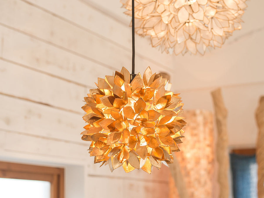 Shell Flower Lamp