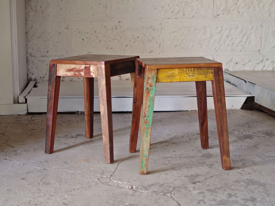 RECYCLE WOOD STOOL