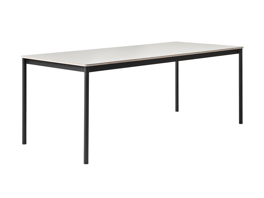 BASE TABLE