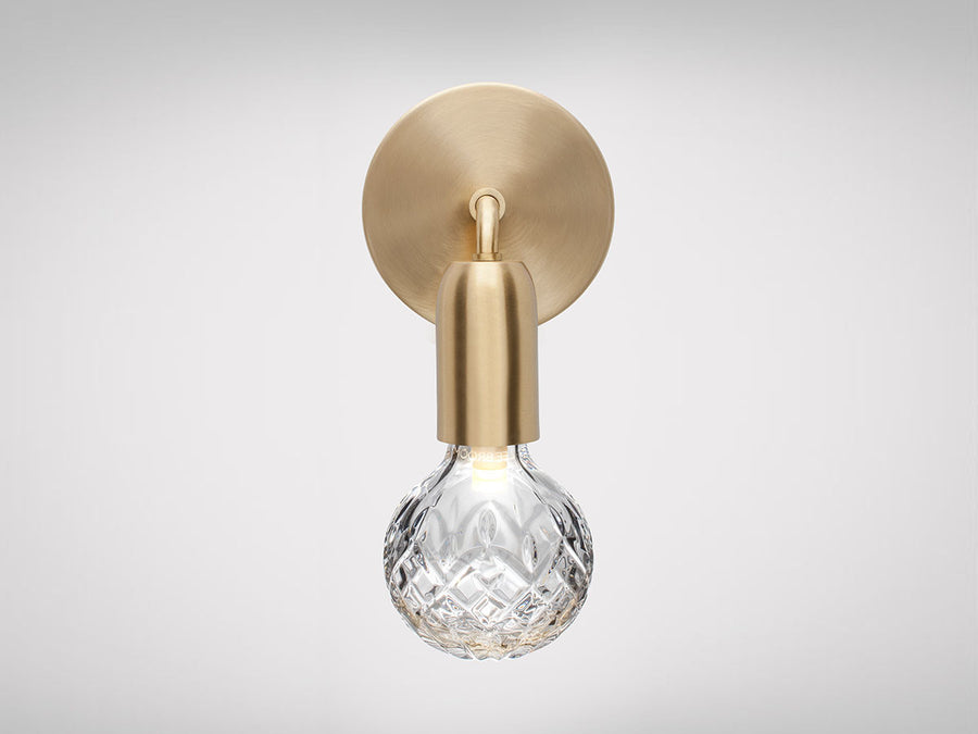 CRYSTAL BULB WALL