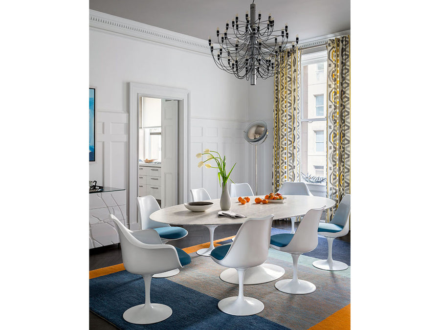 Saarinen Collection Oval Table