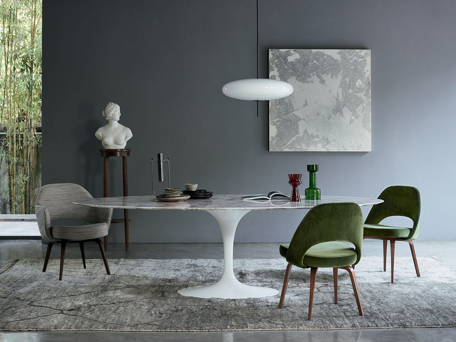 Saarinen Collection Oval Table