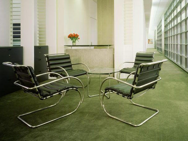 Mies van der Rohe Collection MR Lounge Chair with Arms