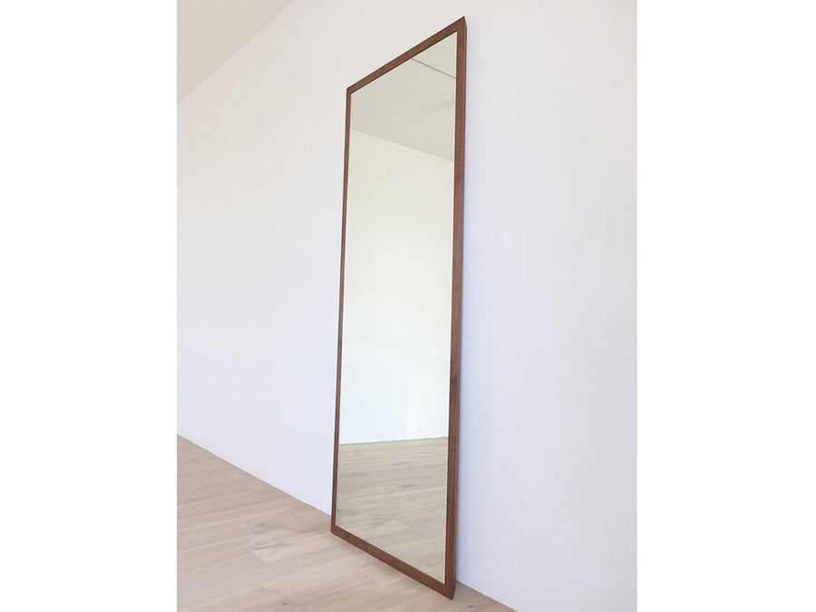 ORLO Stand Mirror