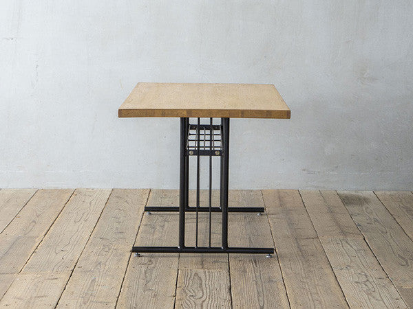 GRIT TABLE