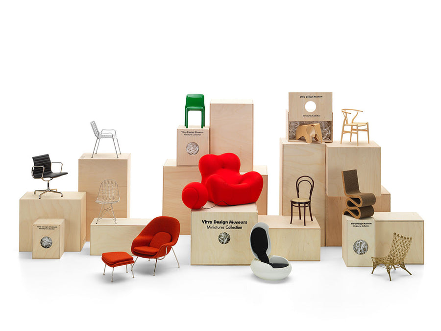 Miniatures Collection Y-Chair