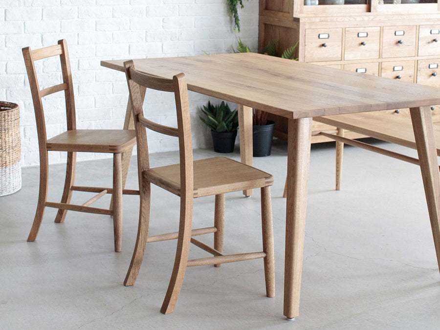 MEATH DINING TABLE