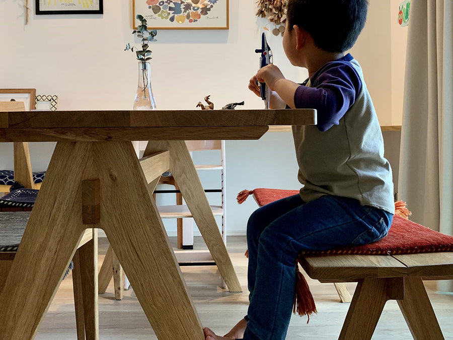 Bothy DINING TABLE