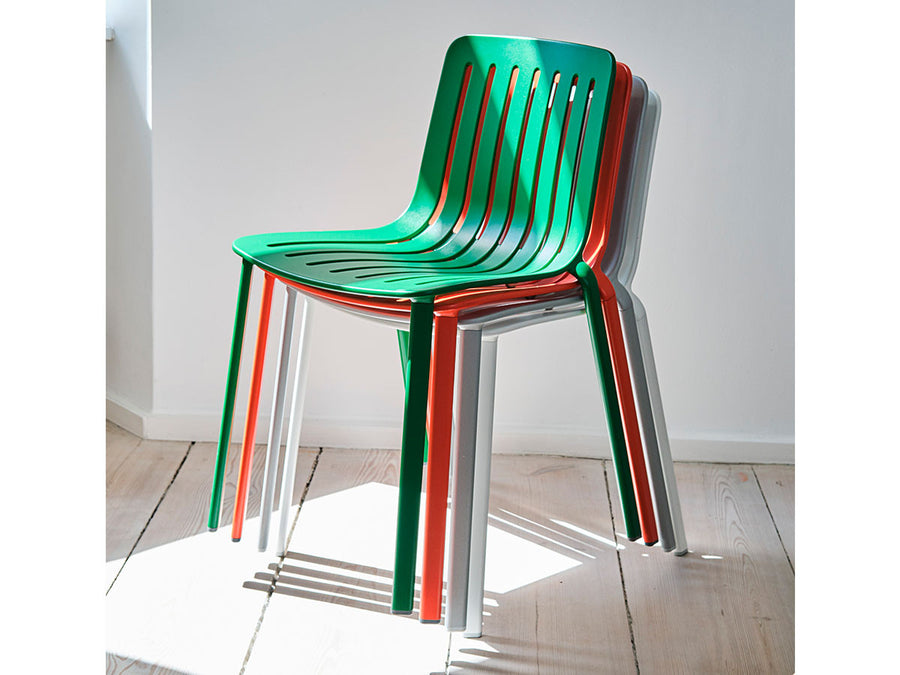 PLATO STACKING CHAIR