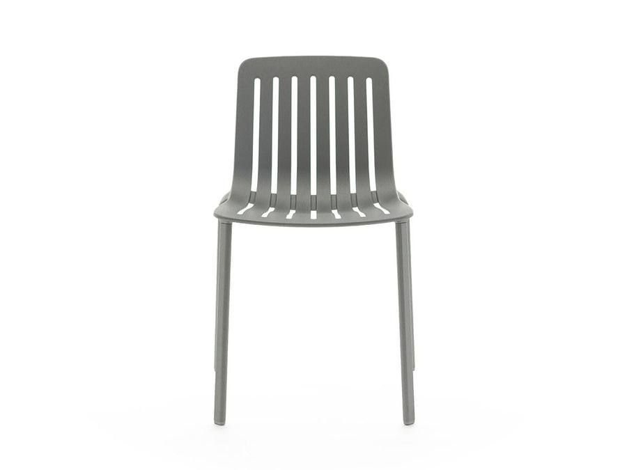 PLATO STACKING CHAIR