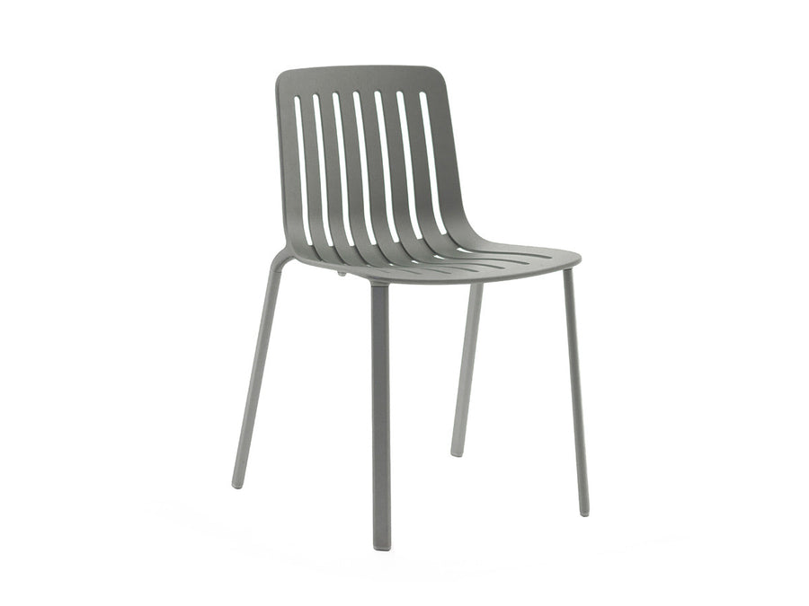 PLATO STACKING CHAIR