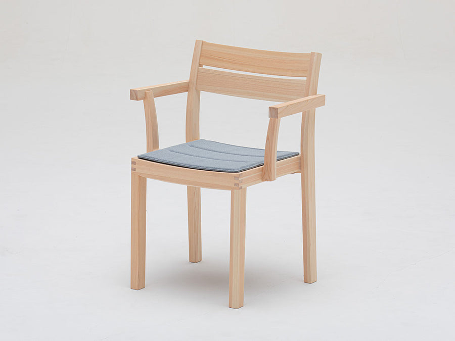 WK Armchair 01