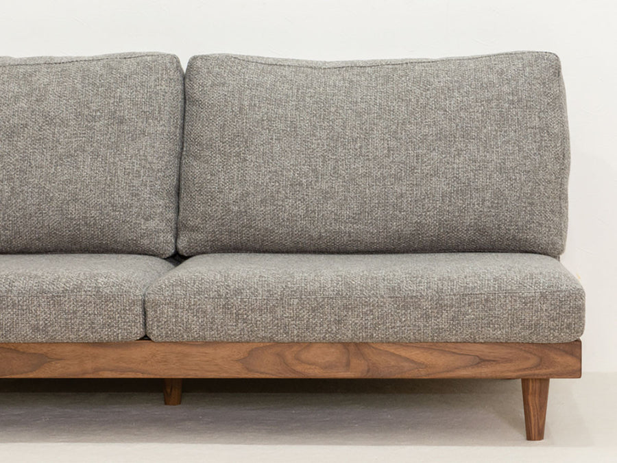 KARYA SOFA