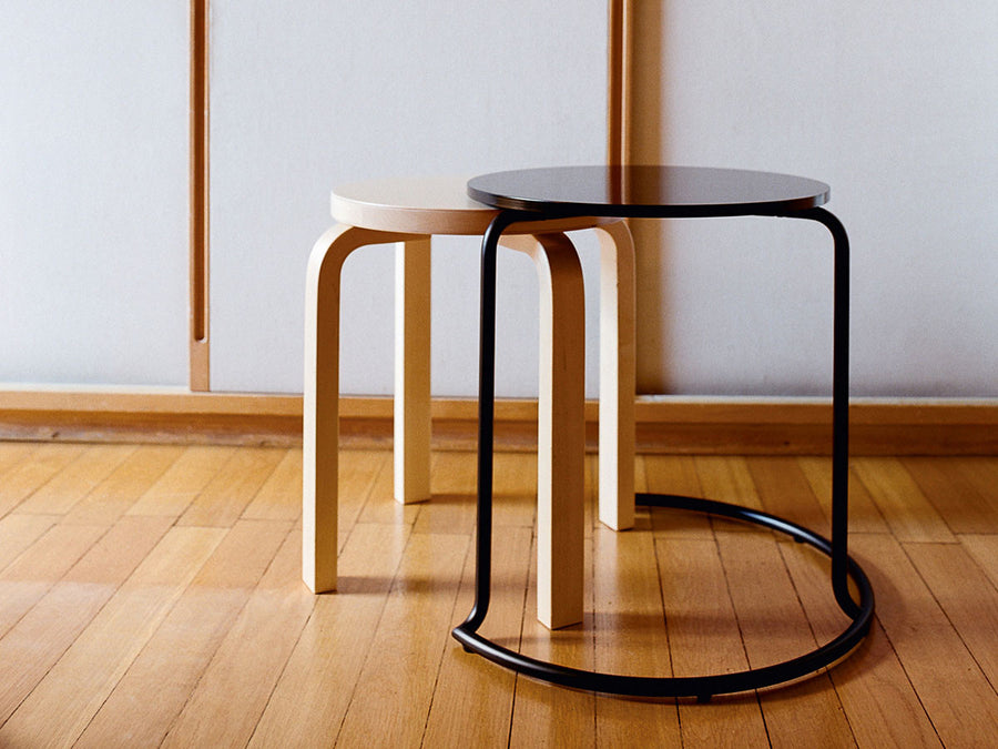 SIDE TABLE 606