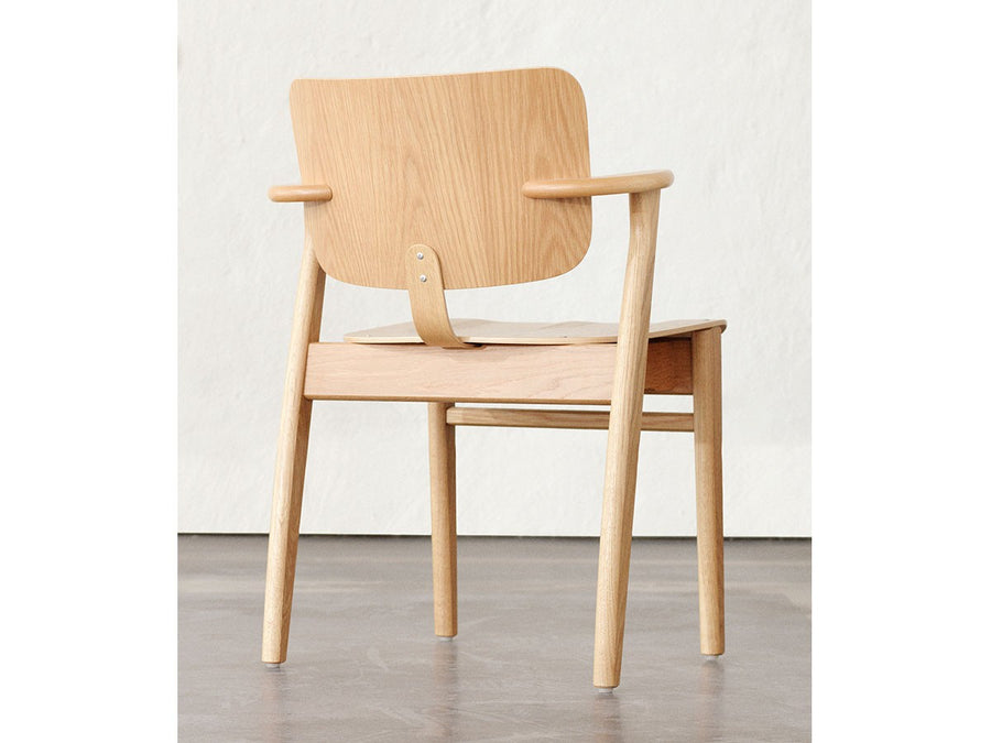 DOMUS CHAIR