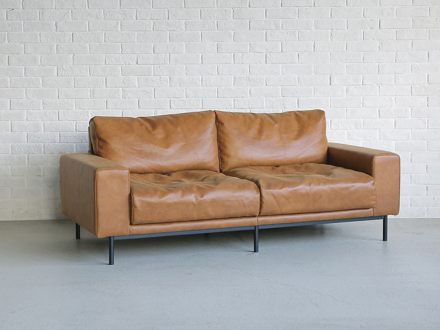 PLUTO SOFA