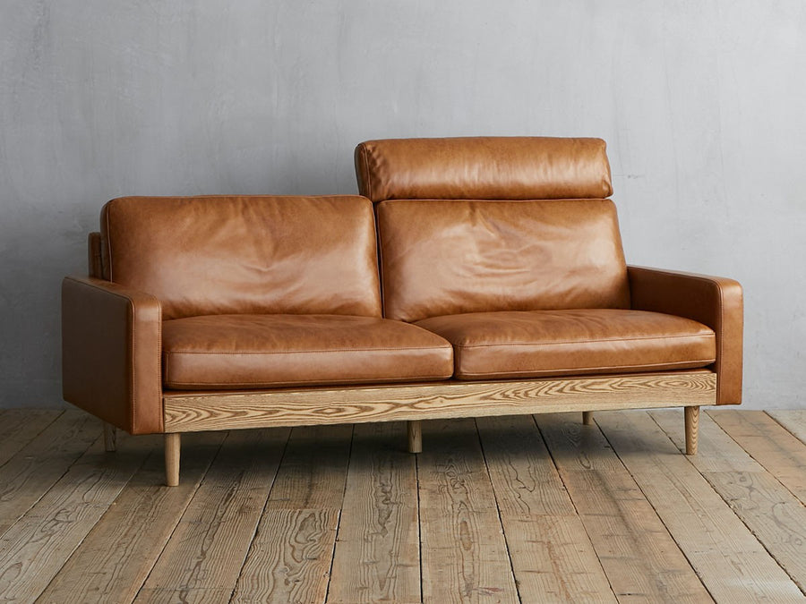 FREDA SOFA