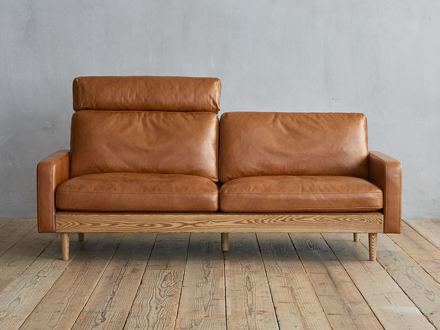 FREDA SOFA