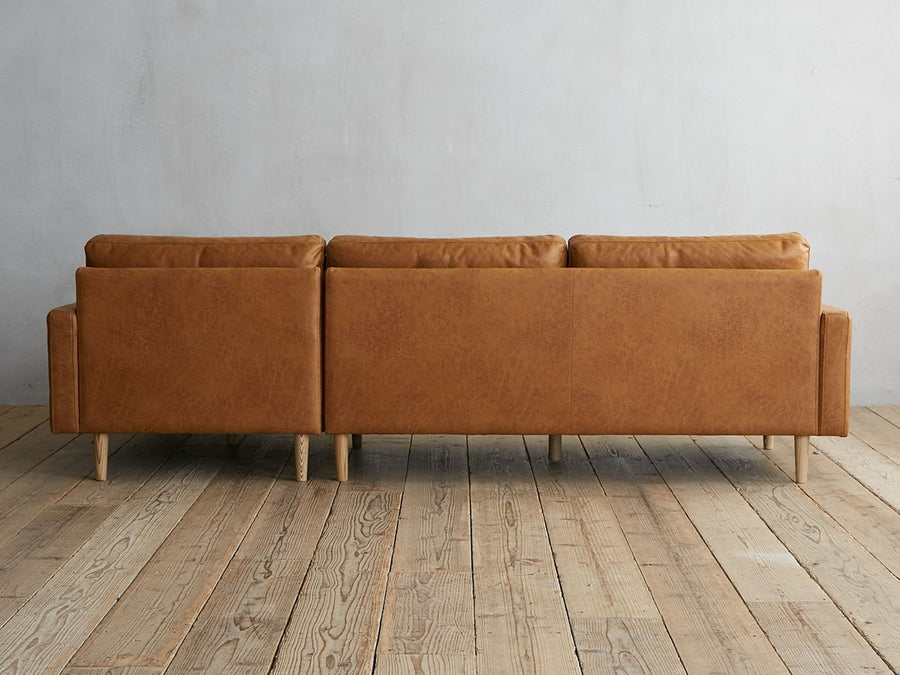 FREDA SOFA