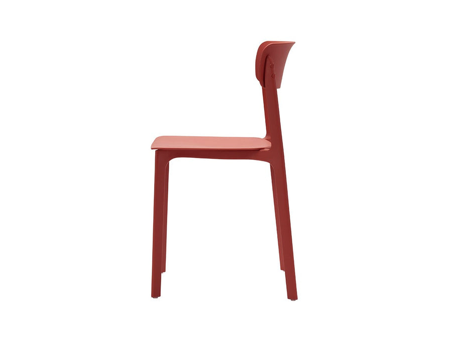 OLU CHAIR