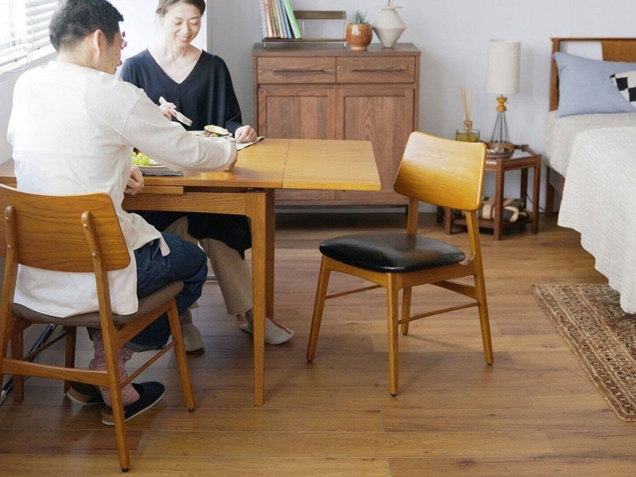 HABITAT DINING TABLE