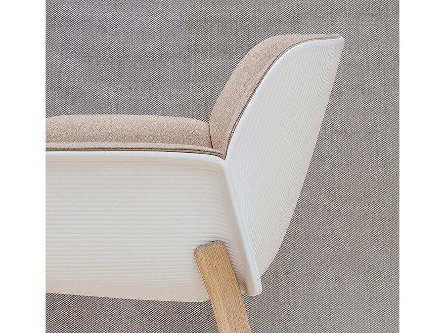 Nuez Armchair Thermo-polymer shell