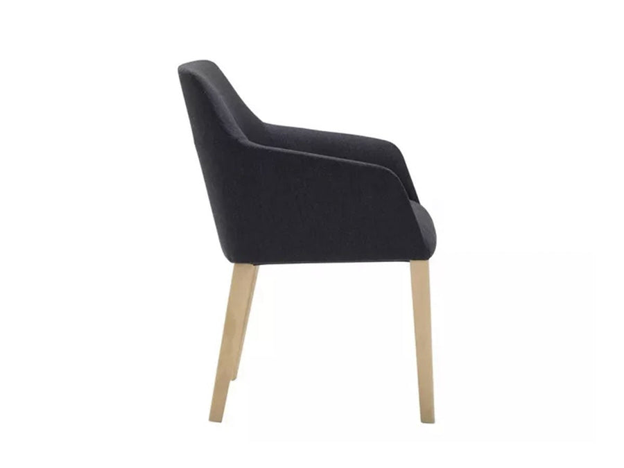 Alya Armchair