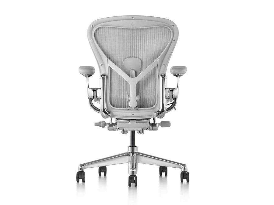 Aeron Chair Remastered Cサイズ（ラージサイズ）