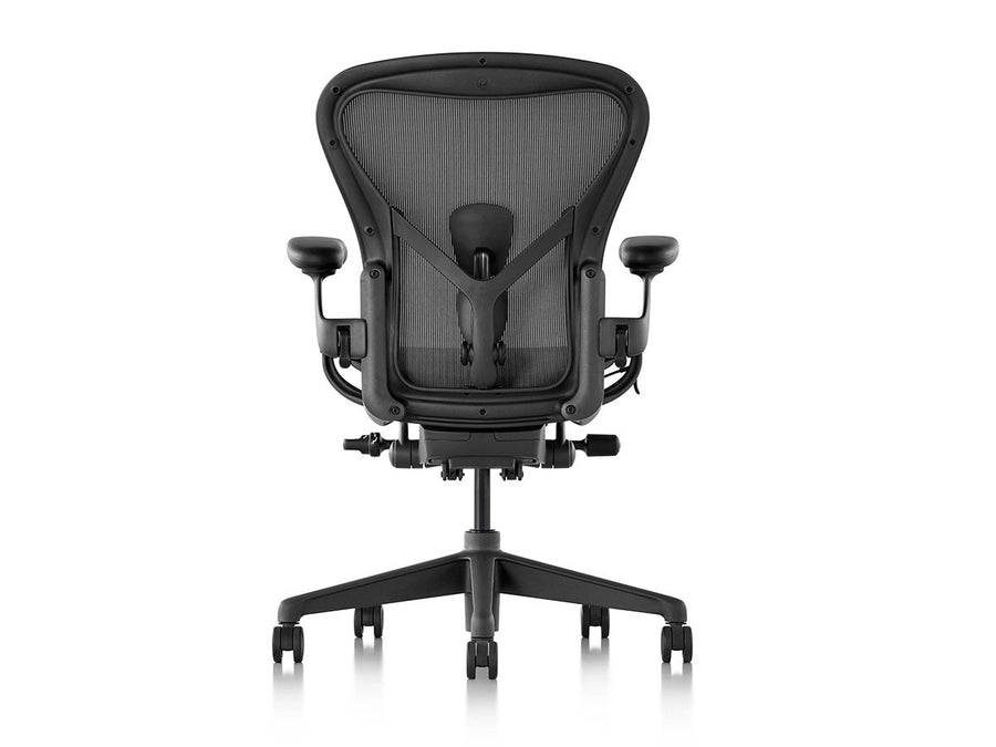 Aeron Chair Remastered Cサイズ（ラージサイズ）