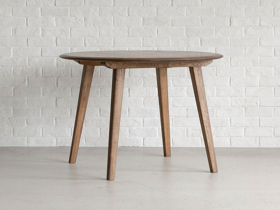 DECKE DINING TABLE