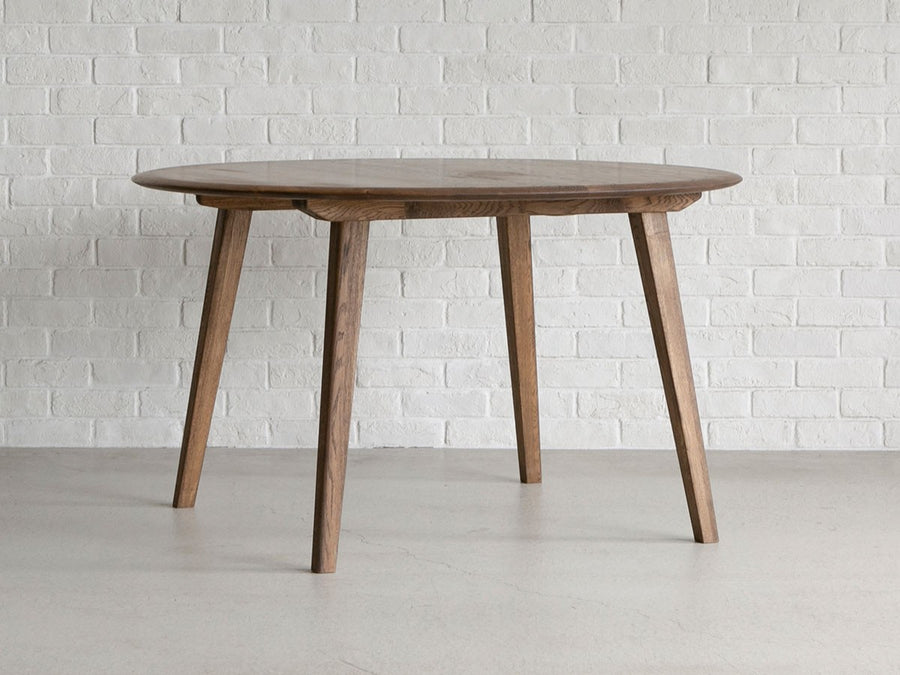 DECKE DINING TABLE