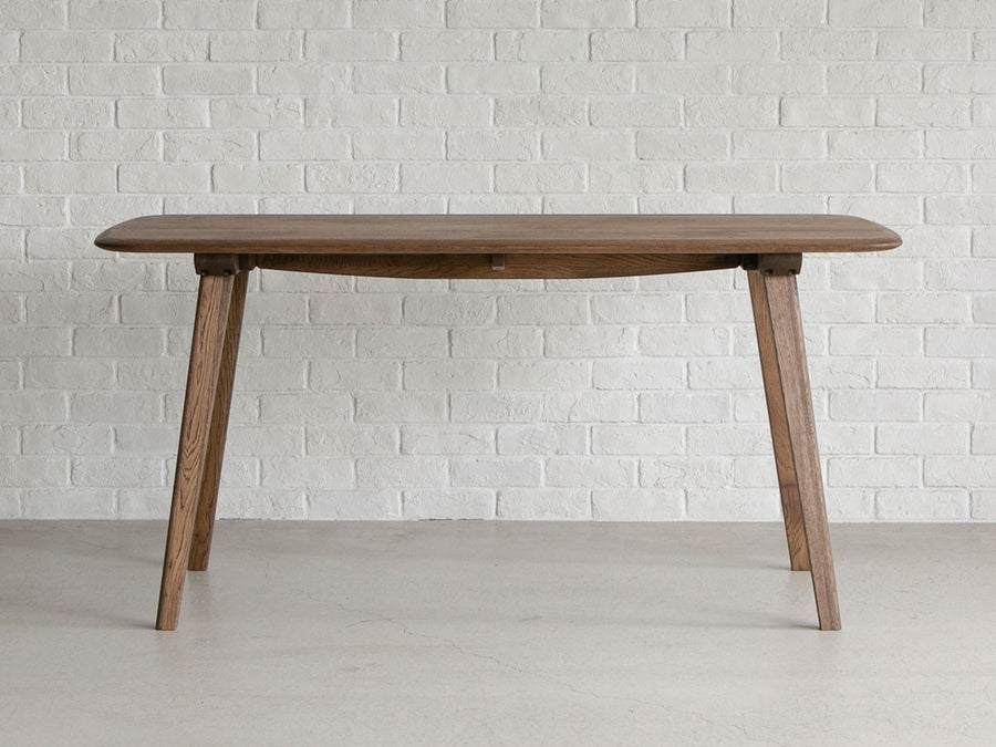 DECKE DINING TABLE