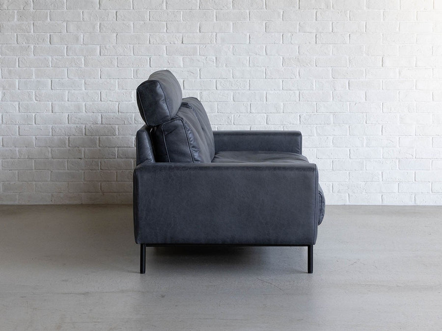 PLUTO SOFA