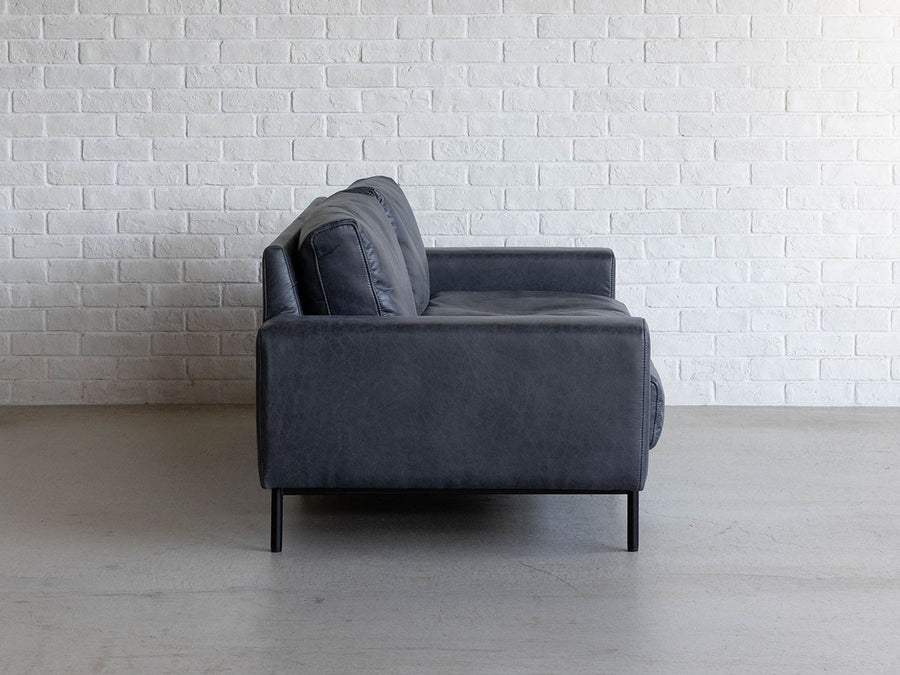 PLUTO SOFA