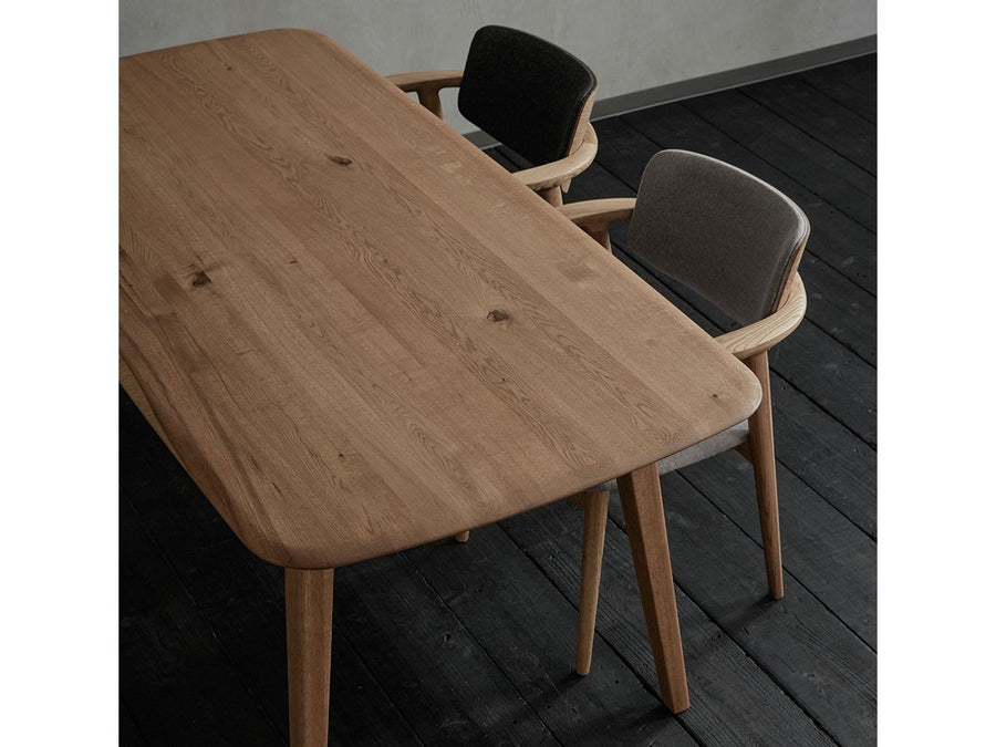 DECKE DINING TABLE