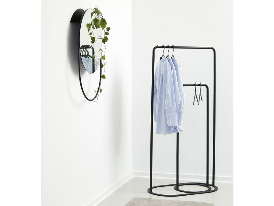 ILLUSION HANGER