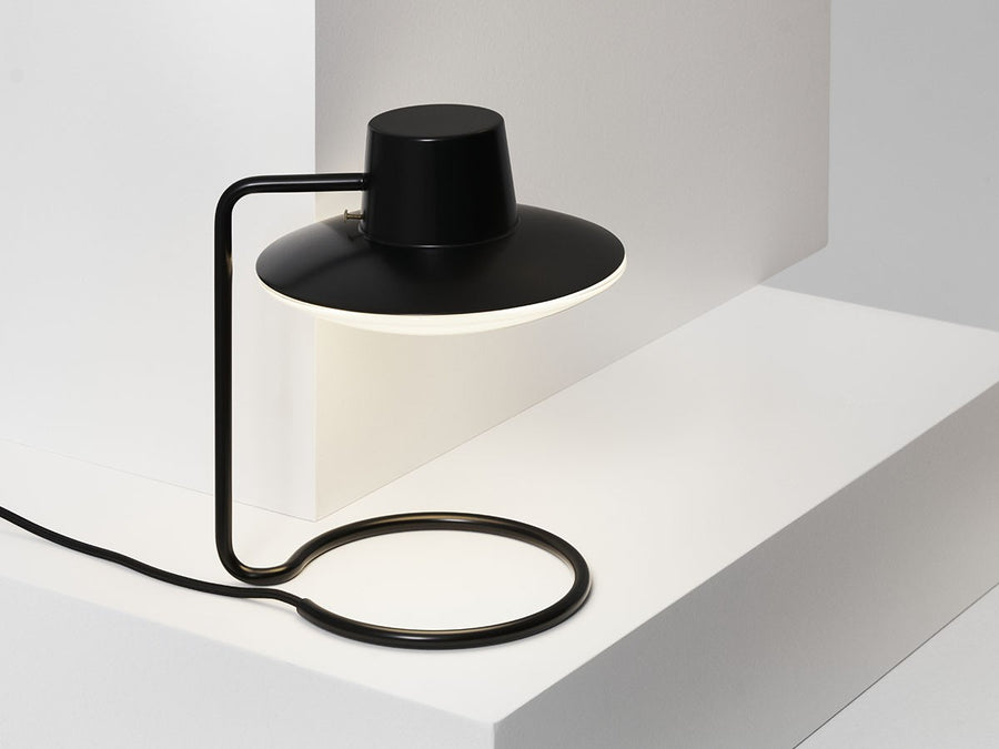 AJ Oxford Table Lamp