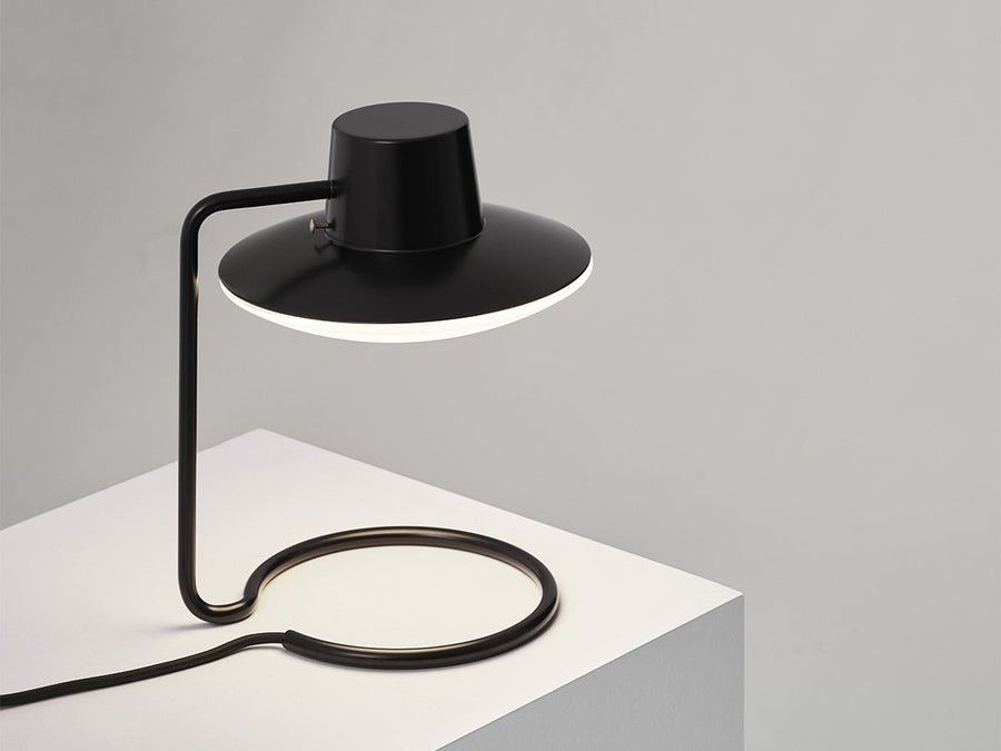 AJ Oxford Table Lamp