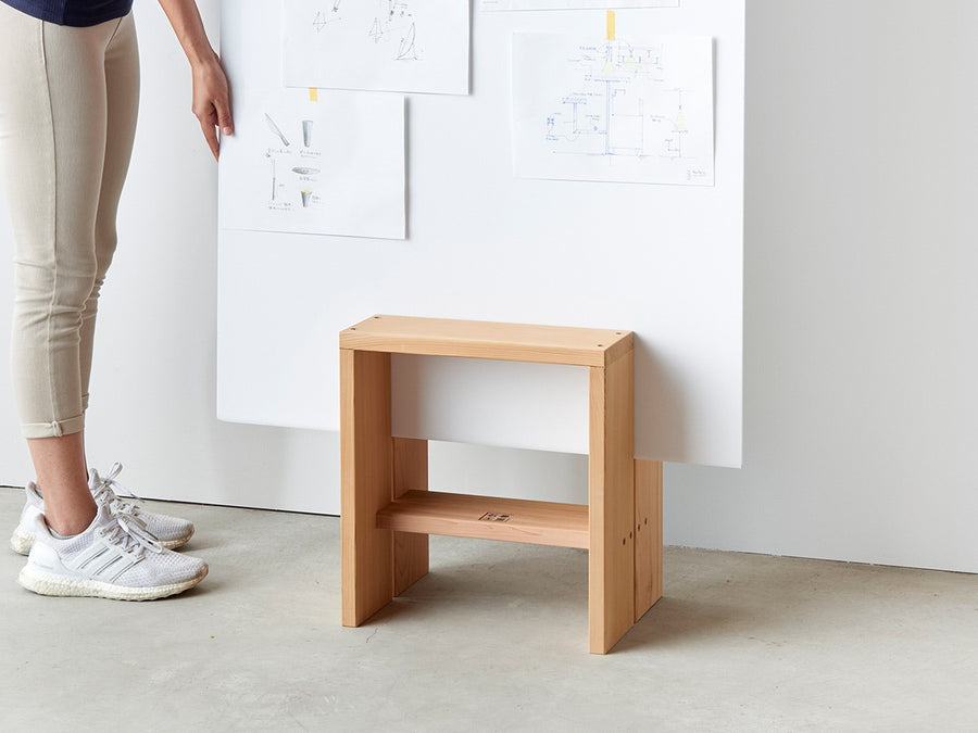 STAND STOOL