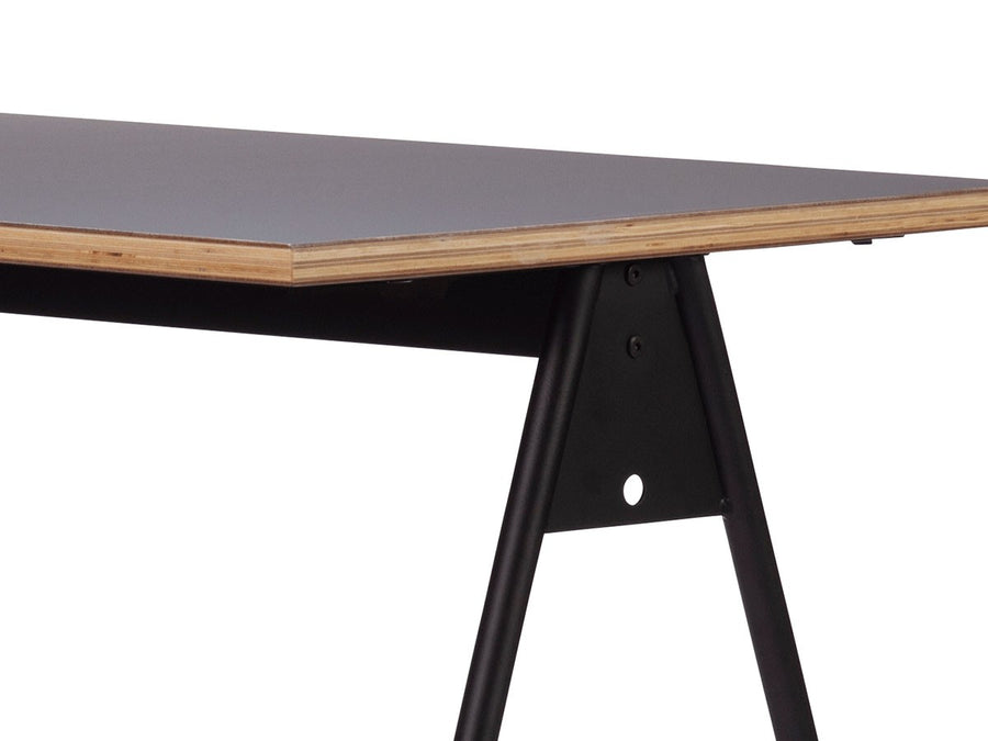 JSF COMPASS LEG DESK