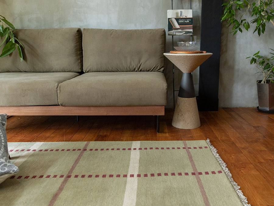 pell wool rug nau