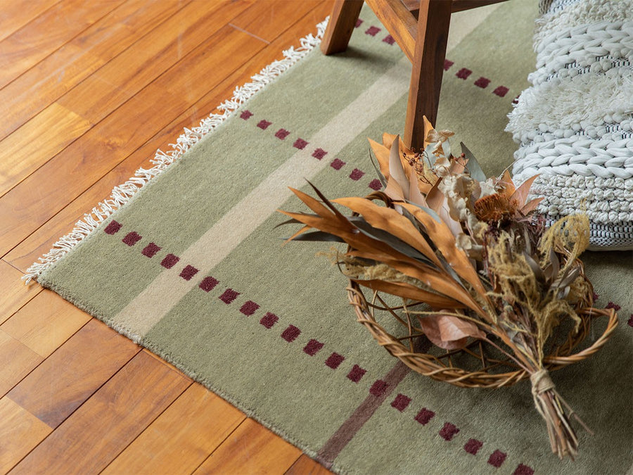 pell wool rug nau