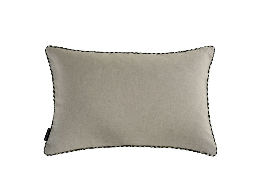 Yanama Cushion